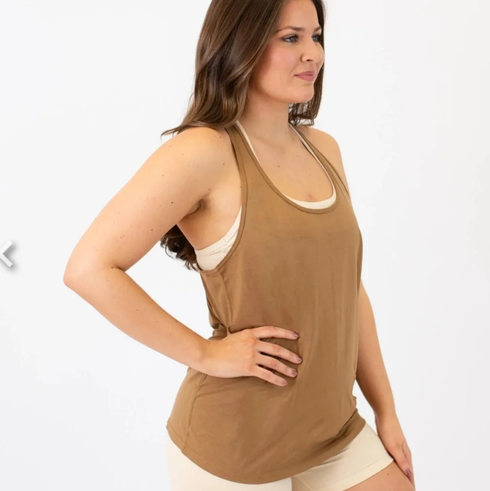NIB FLEO Daily Racerback Tank Light Size Small - Picture 1 of 5
